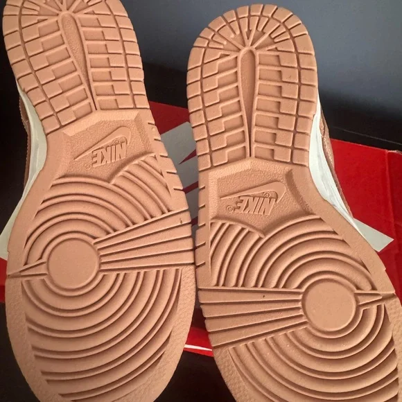 Women’s Nike Dunk Low White and Pink Sneakers - Picture 3 of 4